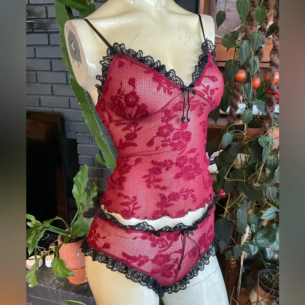 NEW Y2K Victorias Secret Lace Burnout Cami & Panty Set 2003